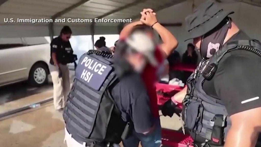 Advocates, community members, business owners gather at Doral city hall to fight against ICE arrests — CBS Miami, Parkland Government news