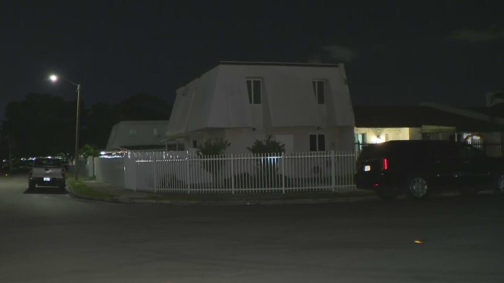 Man stabbed multiple times in Miami Gardens, police say — CBS Miami, Parkland Schools news
