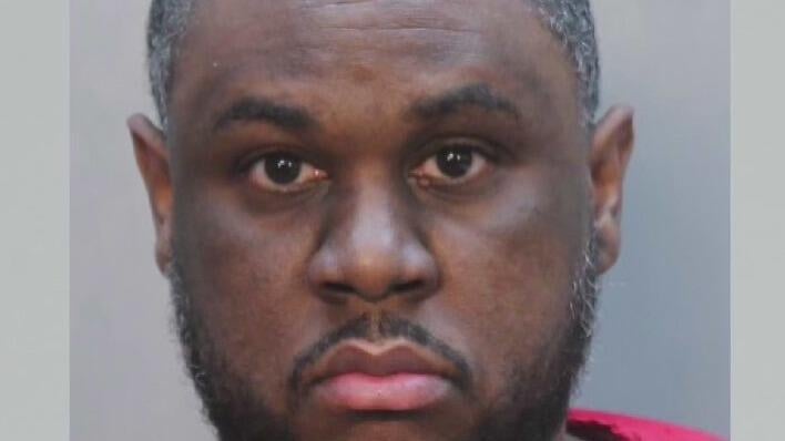 Death penalty on the table for Miami man accused of killing witness — CBS Miami, Parkland Community news