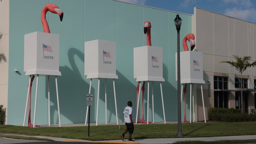 ICE agents seen near early voting sites in two Florida counties; election supervisors contact FBI — CBS Miami, Parkland Community news