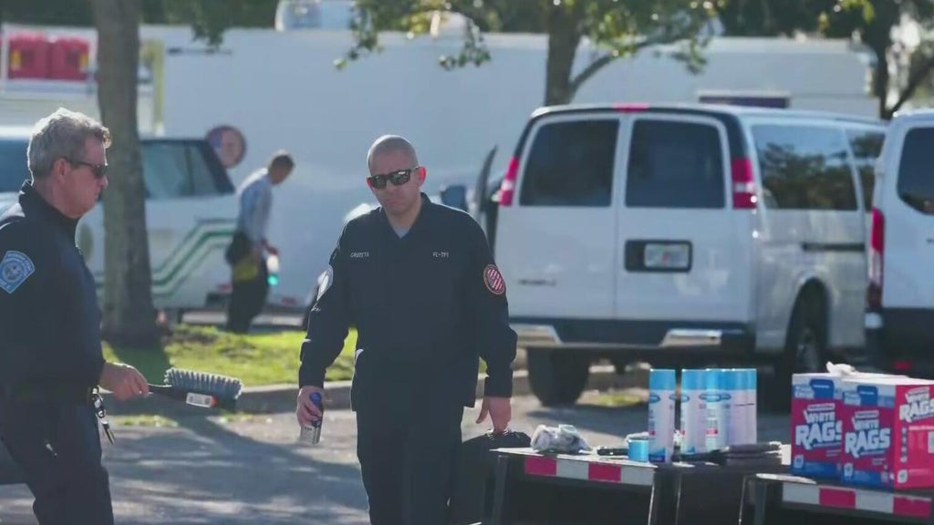 South Florida first responders back home after helping those impacted by Hurricane Isaias — CBS Miami, Parkland Community news