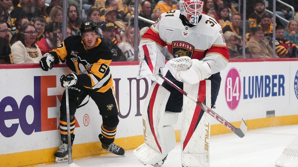 Pittsburgh Penguins blank Panthers 4-0 to spoil Florida goalie Cooper Black's record-setting NHL debut — CBS Miami, Parkland Health news
