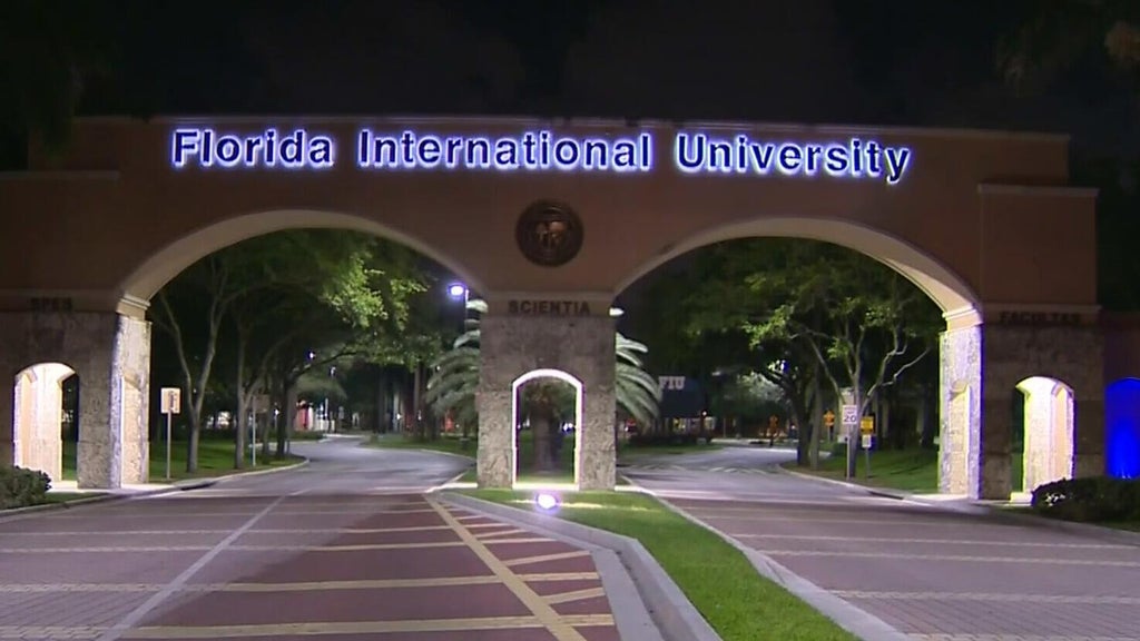 Judge says FIU presented strong case of disruption in students' WhatsApp suit; no ruling yet — Parkland Schools news