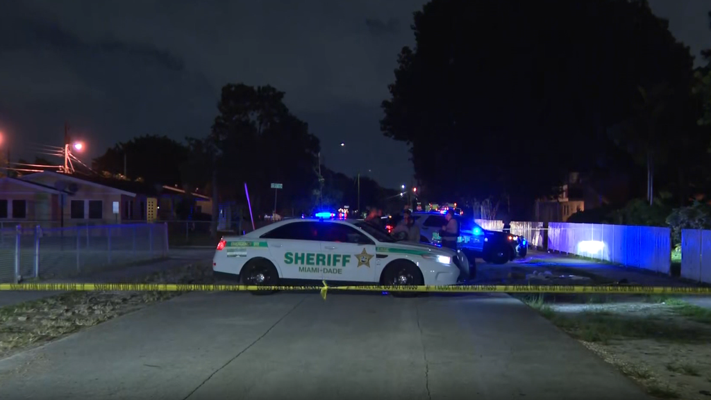 Woman identified in arson attack in northwest Miami-Dade, leaving 80% of man's body critically burned — CBS Miami, Parkland Health news