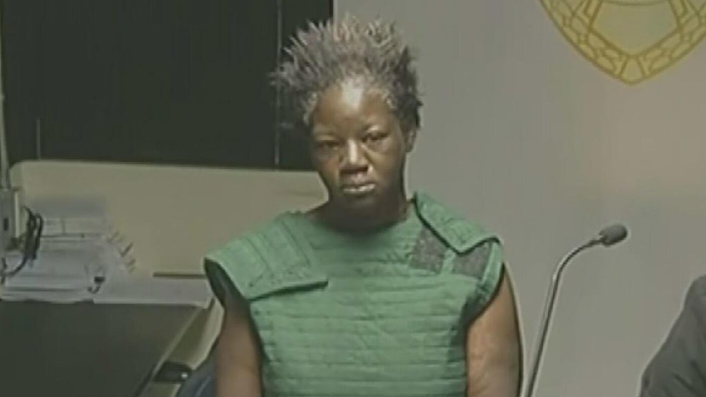 Woman not given bond after being accused of setting a man on fire in northwest Miami-Dade — CBS Miami, Parkland Community news